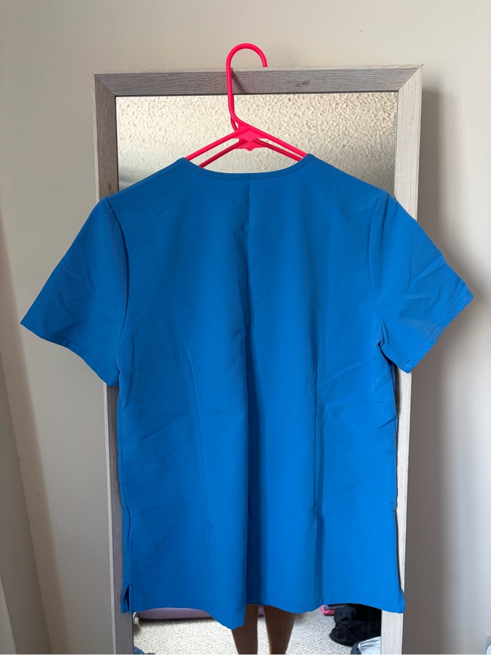 Figs Scrub Set in Bright Blue. Size small in top and pants! Basically brand new! - Picture 3 of 8